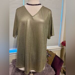 Beautiful Chico's Gold top large